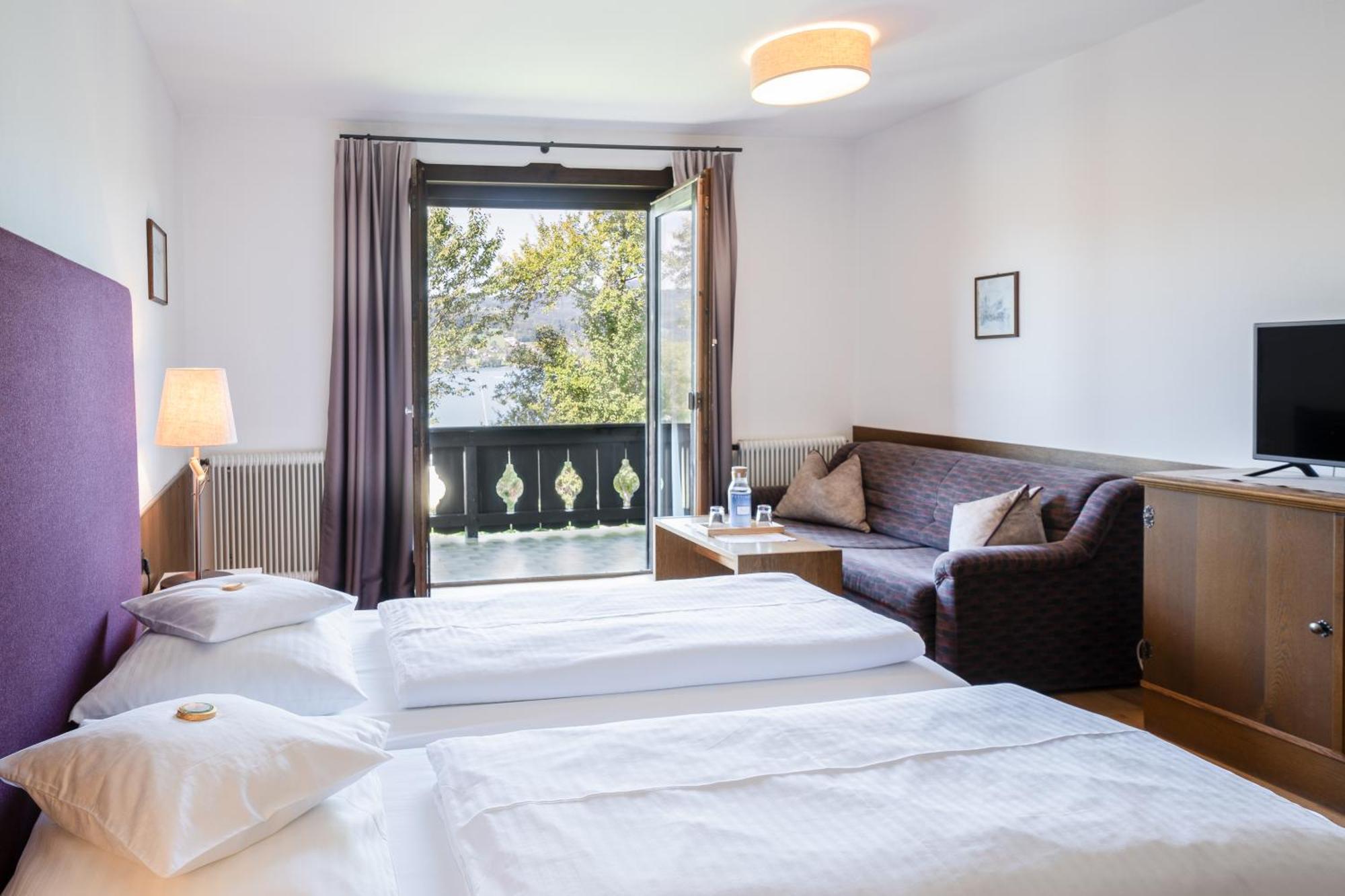 Aktivhotel Foettinger Steinbach am Attersee Exterior photo